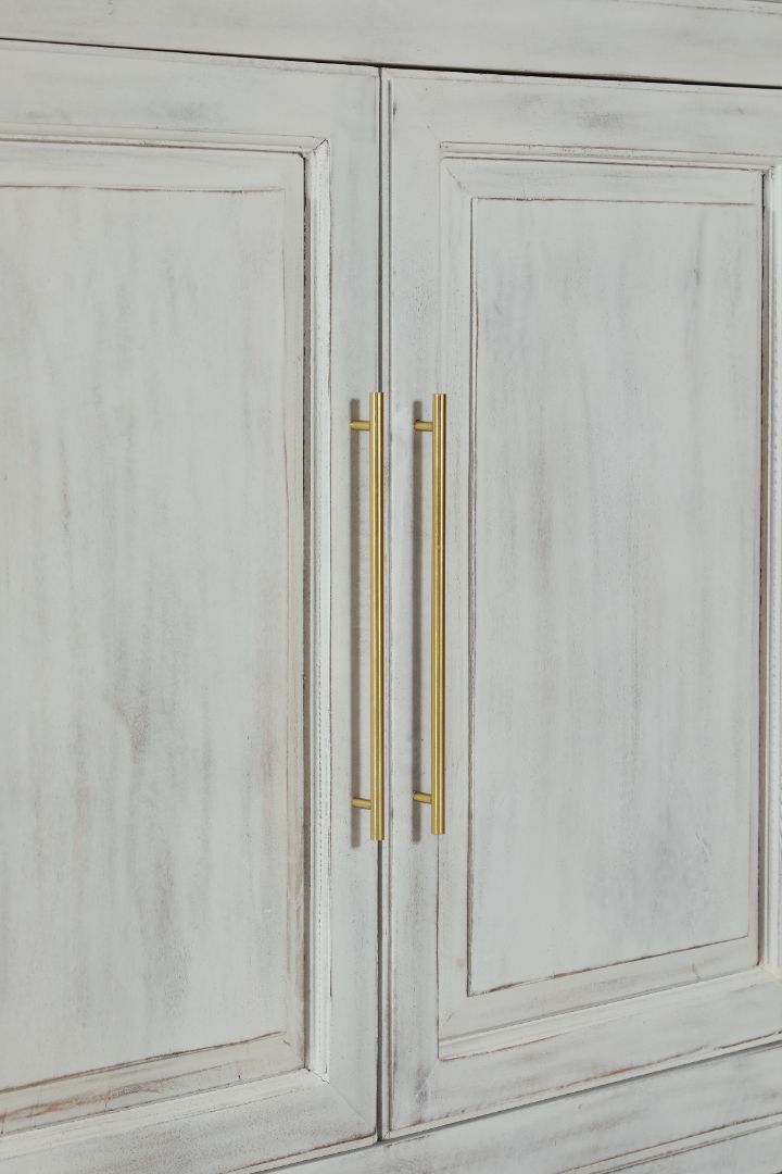 Pamela Sideboard