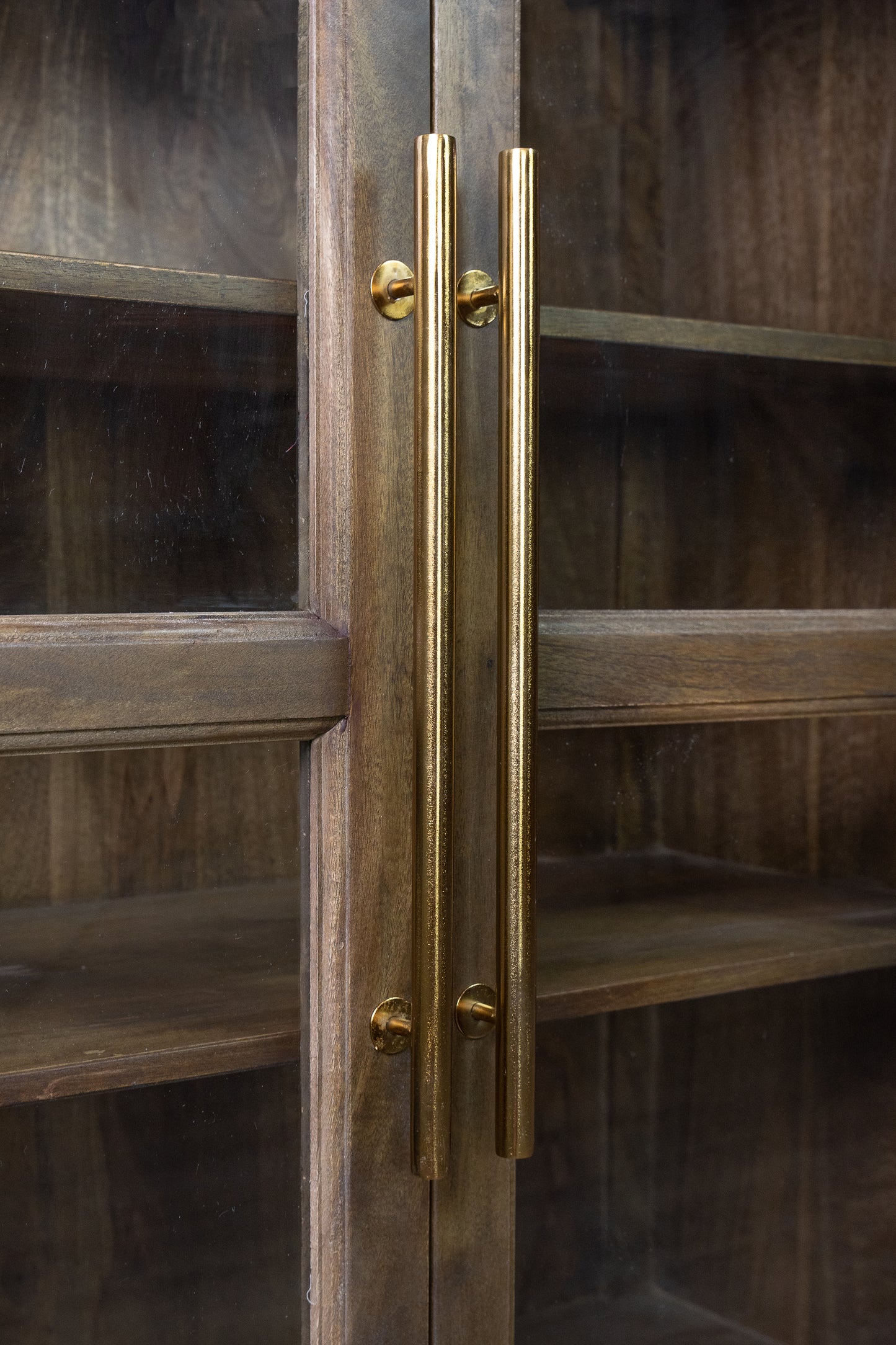Thomas Cabinet