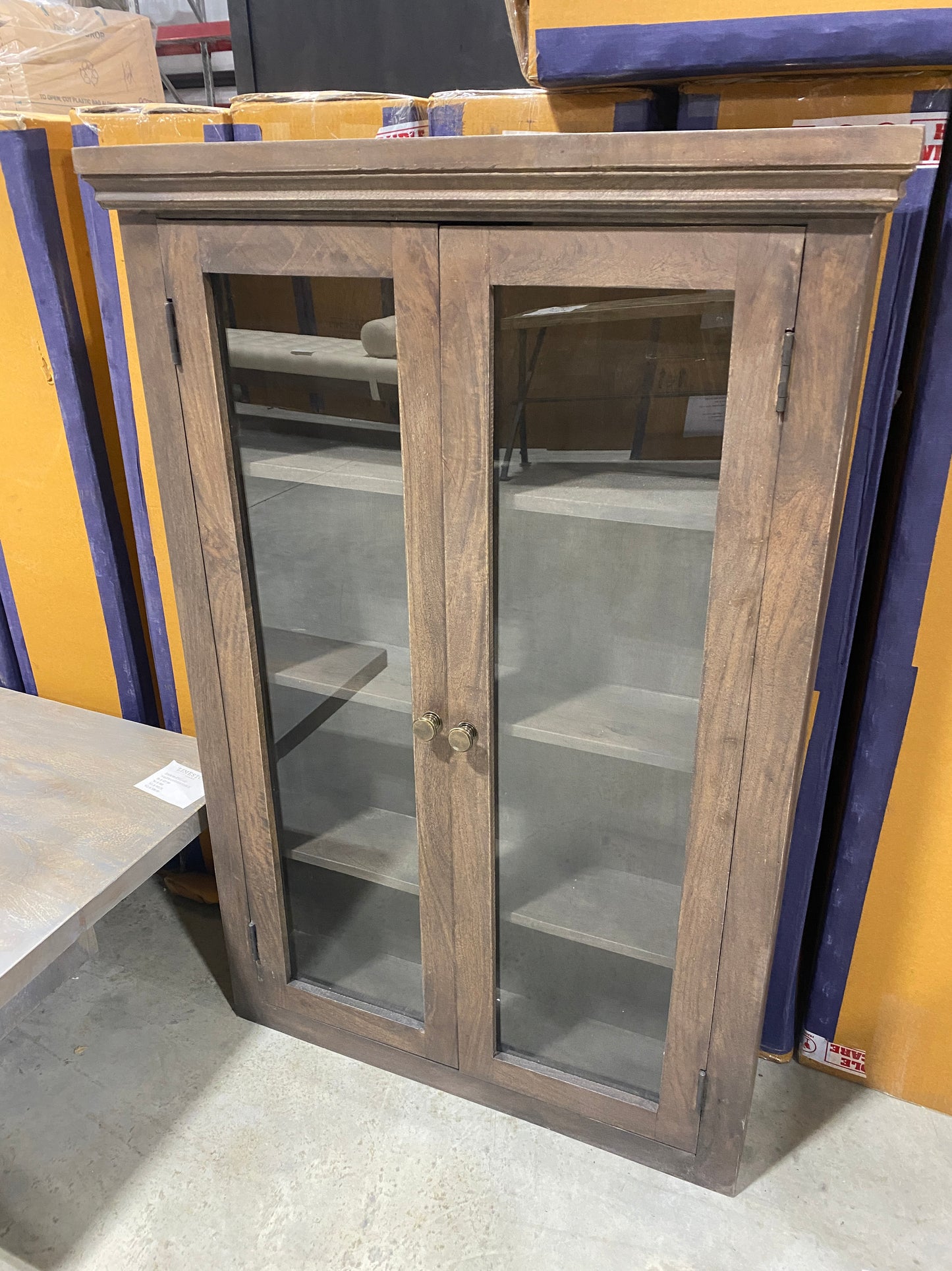 Henry Cabinet